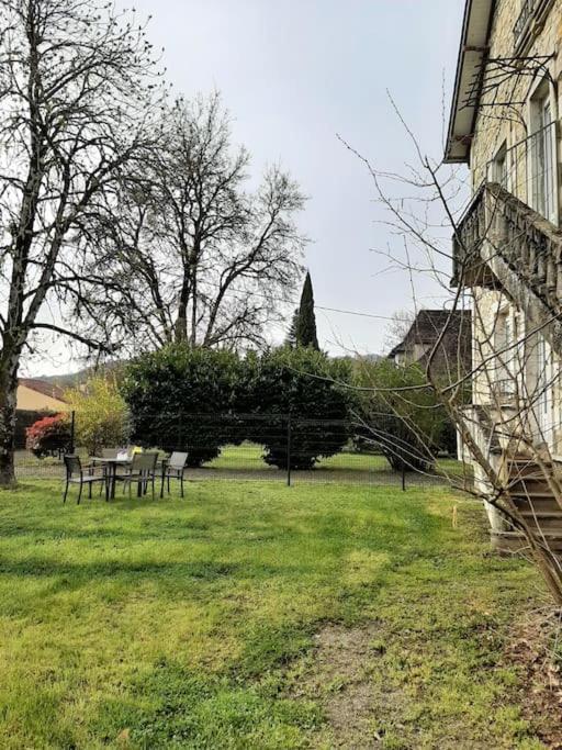 Appartement Cosy Avec Jardin Cloture Bretenoux Exterior photo